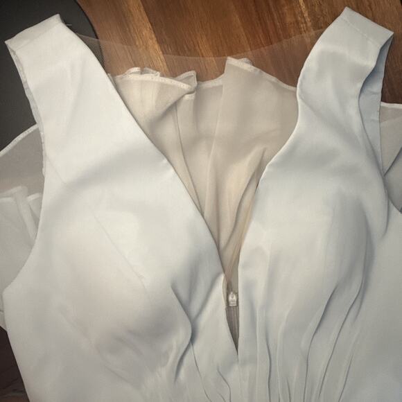 Jenny Yoo Collection Light Blue Chiffon Deep V‎ Illusion Dress Women's Size 8 - Picture 3 of 5